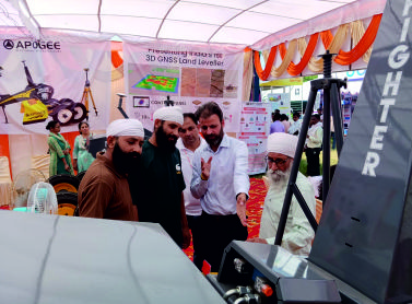 Apogee Experience Journey - Image 13